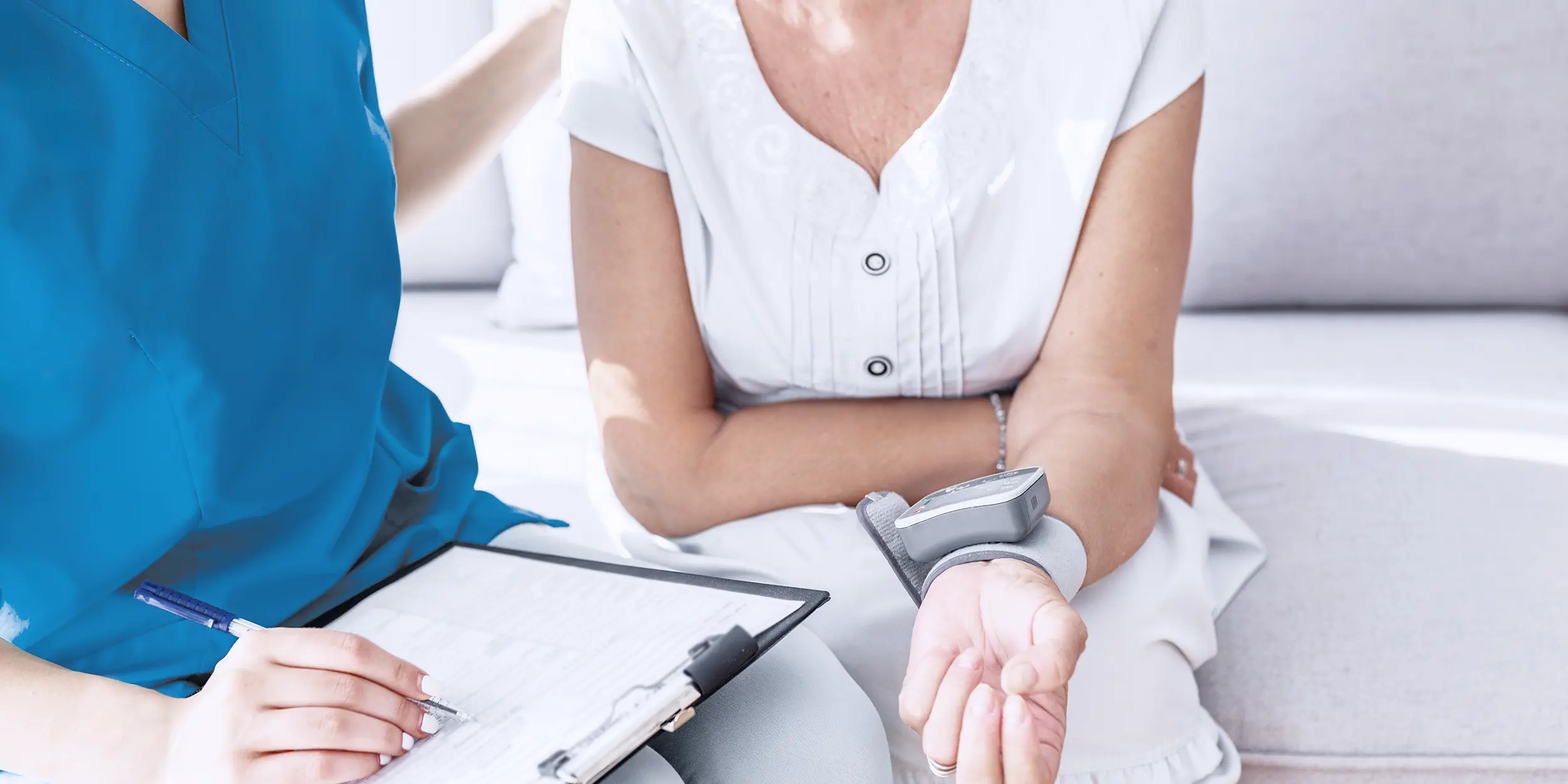 Die Wäscherei Bohnet bietet komplette Sets für Reinigungstextilien